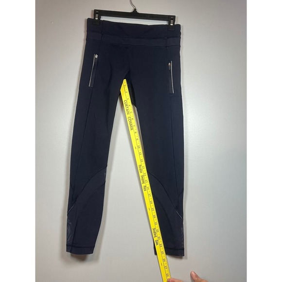 Lululemon Inspire Tight I, Midnight Navy, Size 6 - Picture 6 of 8